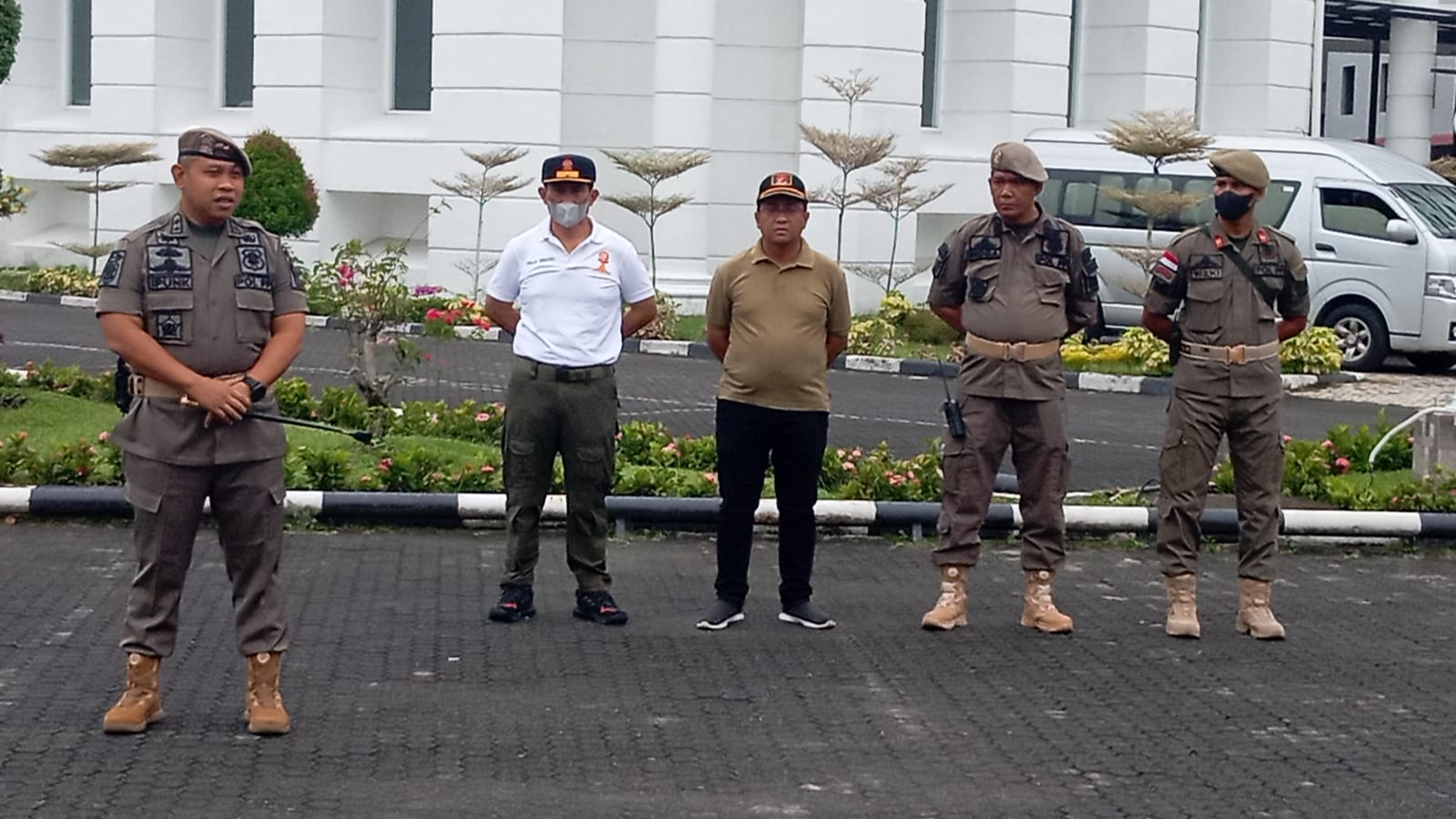 Satpol PP Kota Medan Mendukung dan Menjaga Keindahan Kota Medan